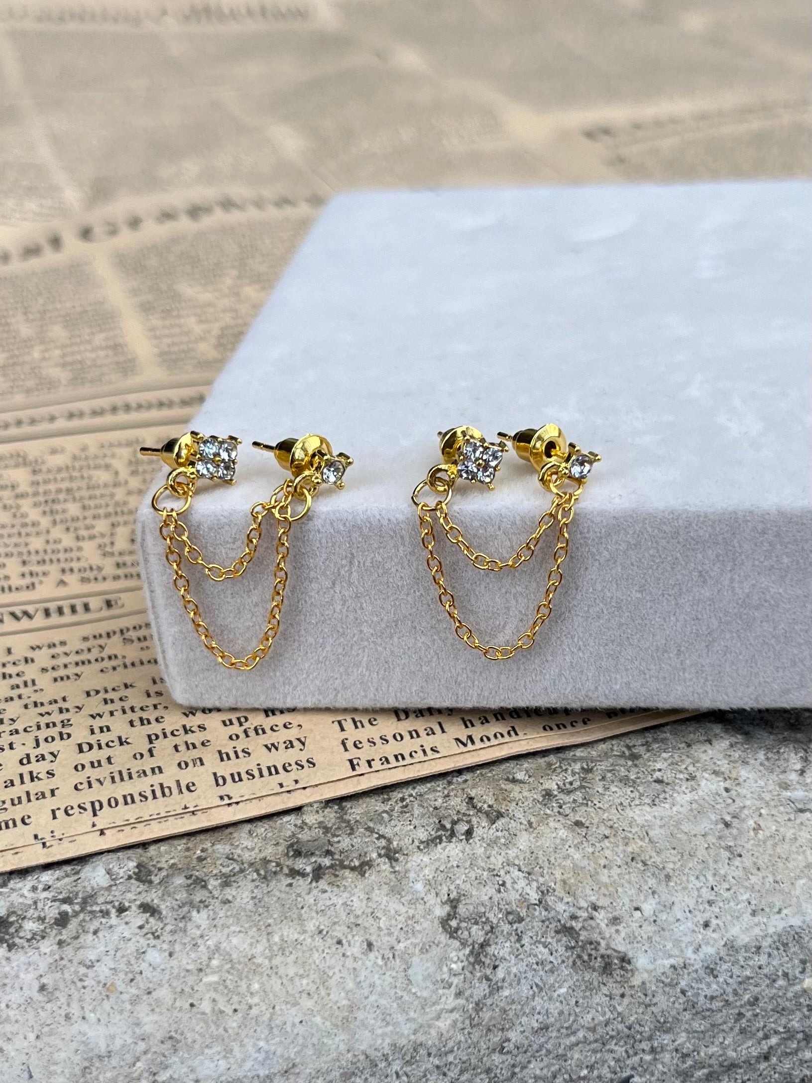 Aurora Diamond Double Chains Studs