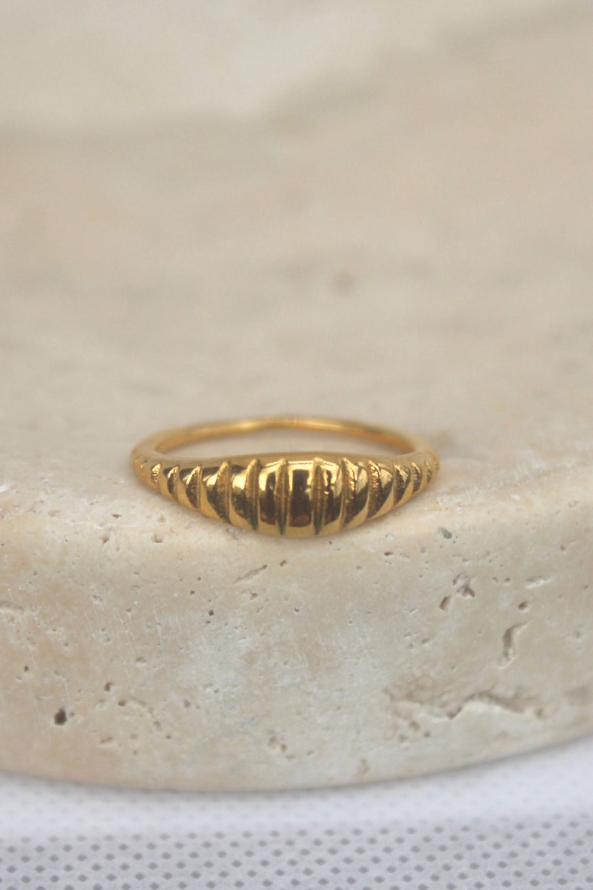 Avery Textured Ring