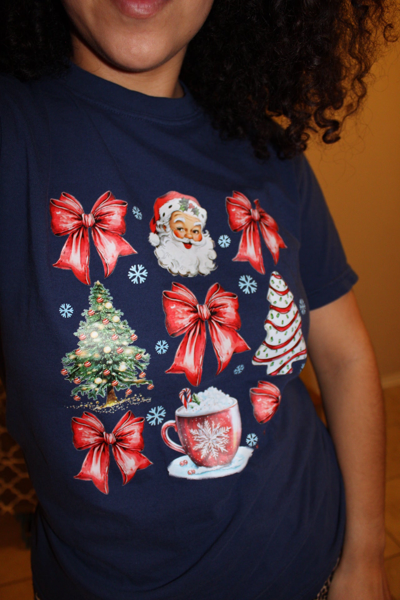 Vintage Santa Red Bow Tee