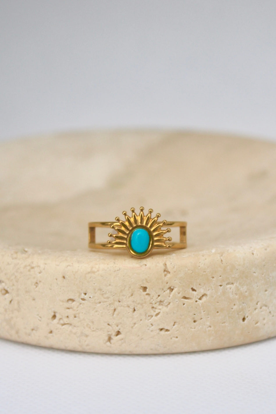 Radiant Sunbeam Ring
