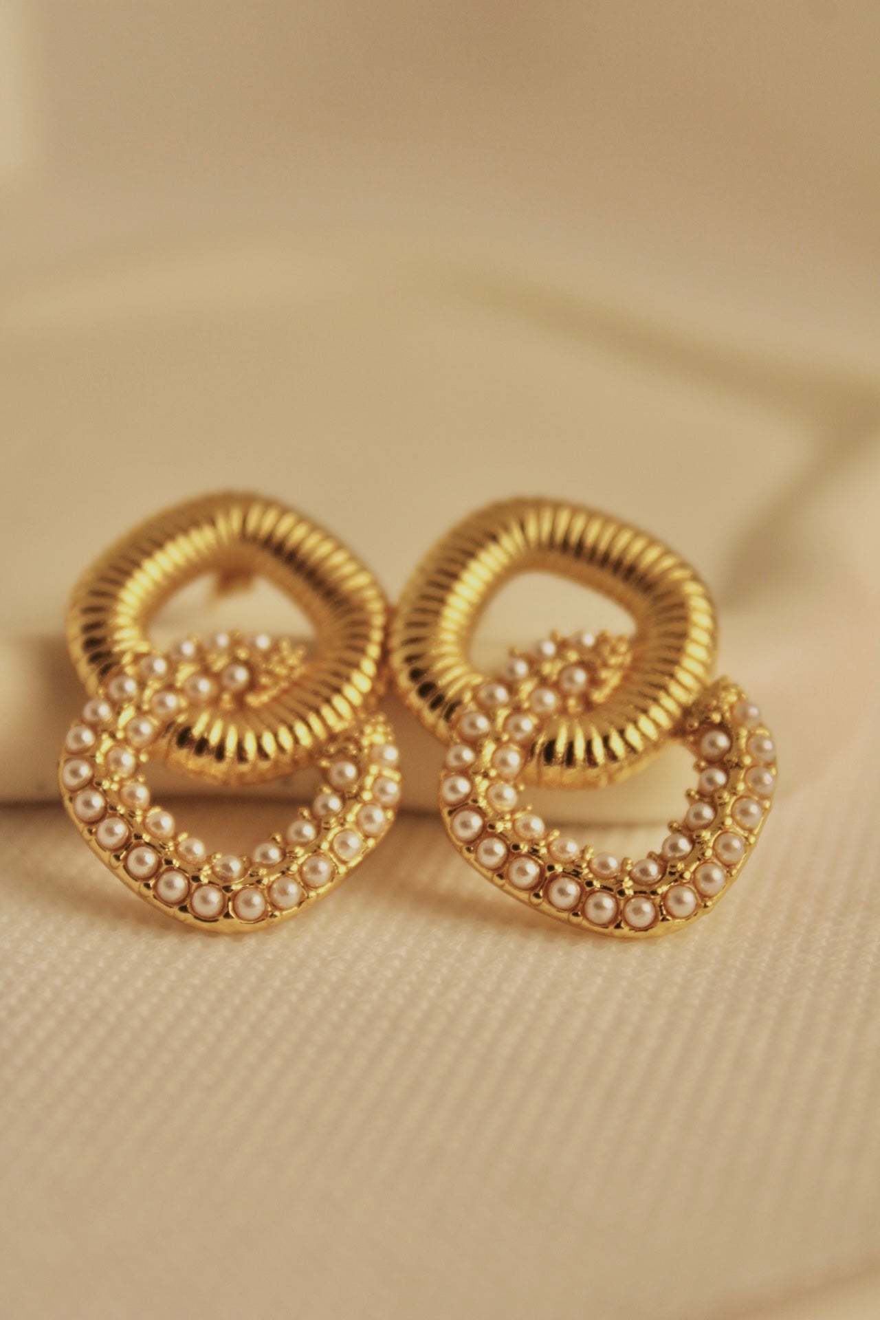 Lucilla Pearl Studs