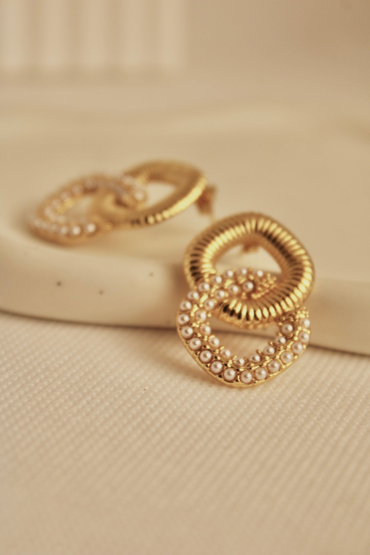 Lucilla Pearl Studs