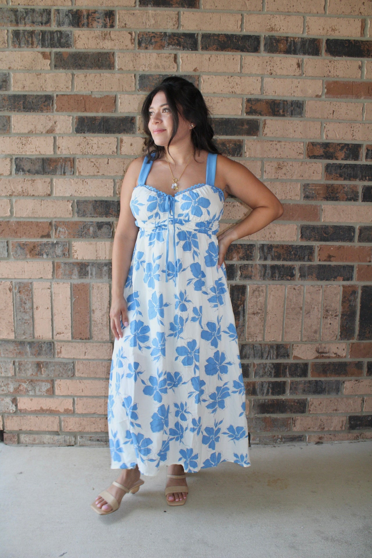 Lila Floral Sweetheart Midi Dress