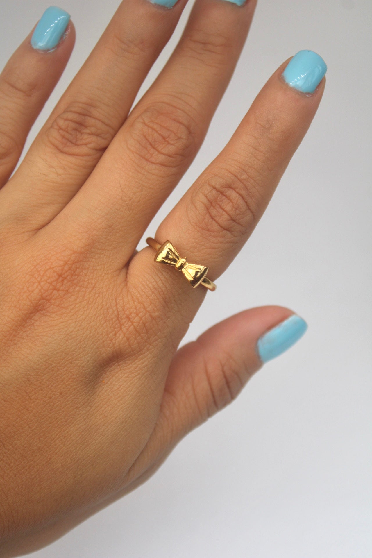 Ari Coquette Bow Ring