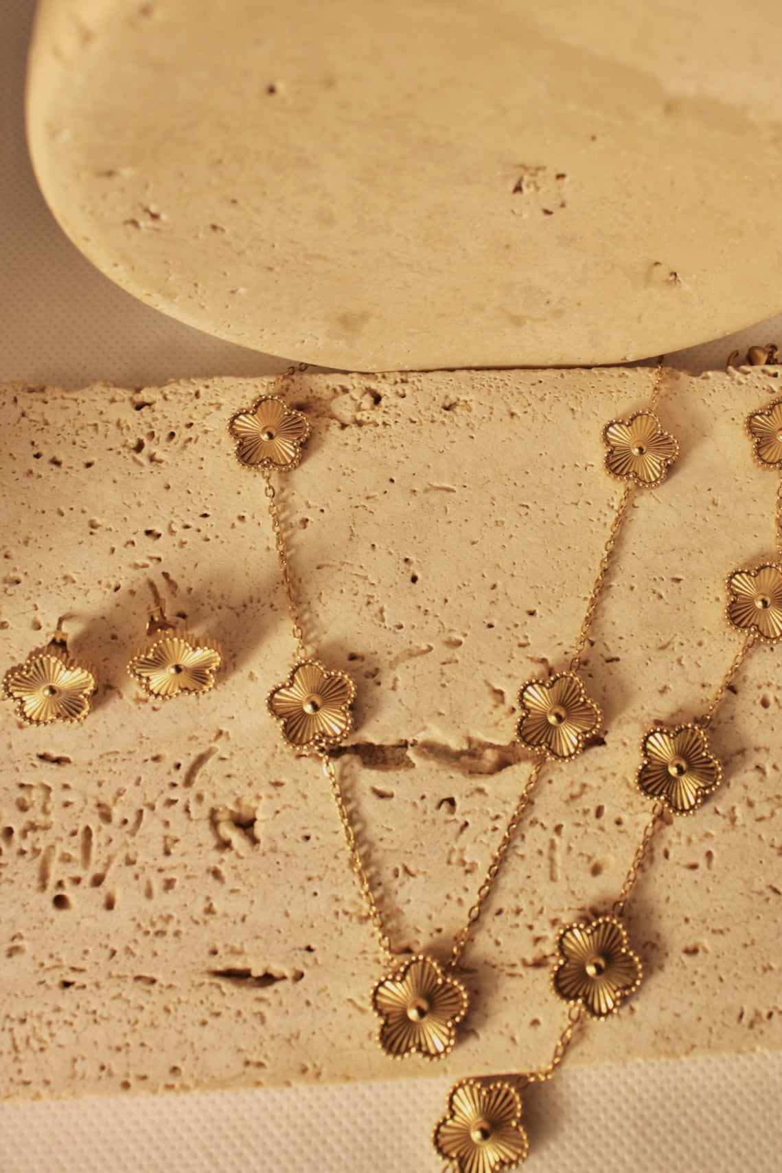 Floral Clover Jewelry Set