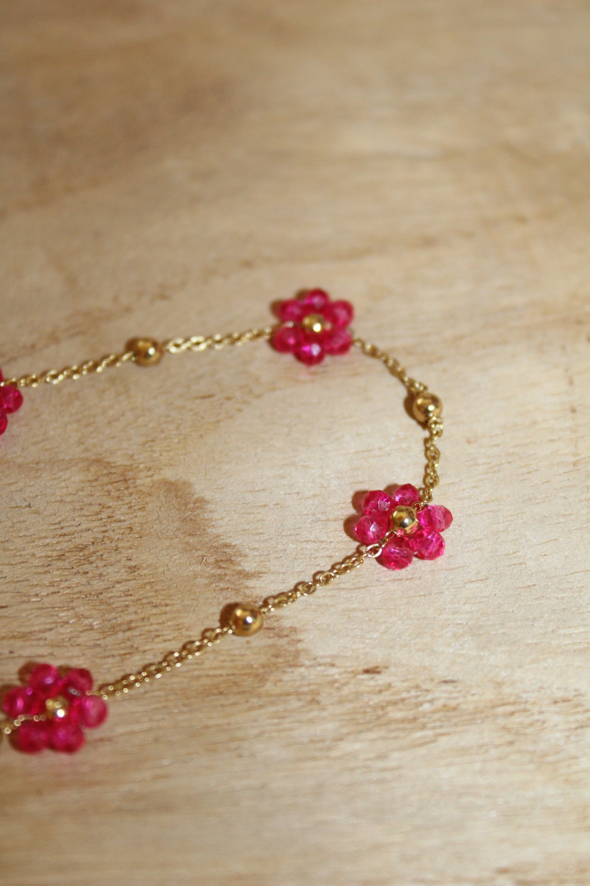 Floral Gardenia Bead Bracelet