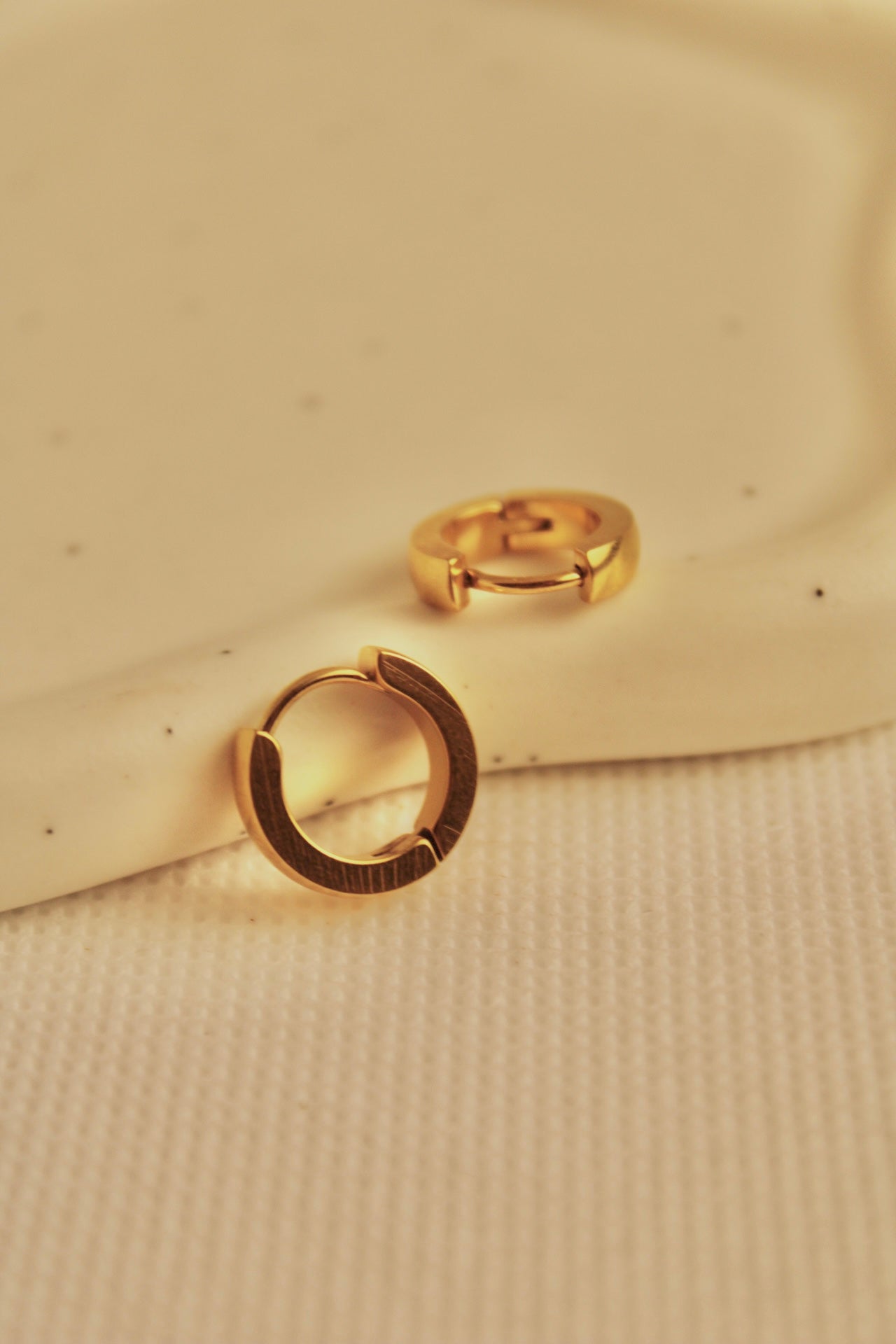 Susie O Huggie Hoops