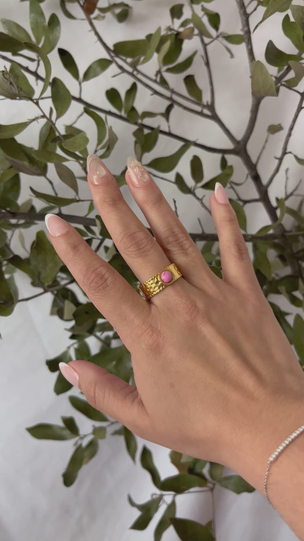 Indi Textured Stone Ring